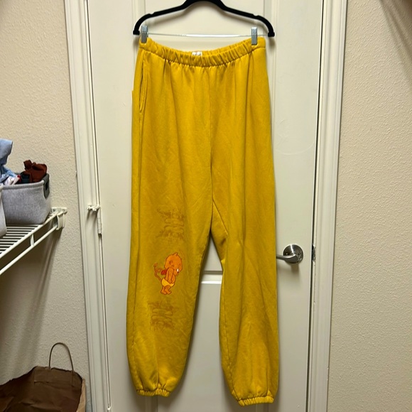 Boys Lie An Angry Cupid Sweatpants - Picture 4 of 6